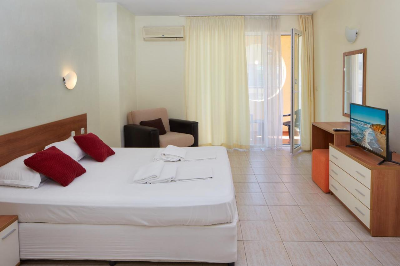 Pollo Resort Pantai Sunny Luaran gambar