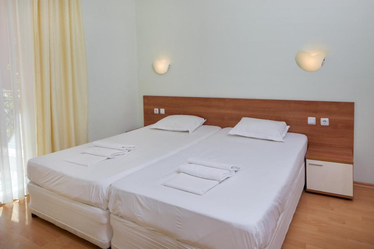 Pollo Resort Pantai Sunny Luaran gambar